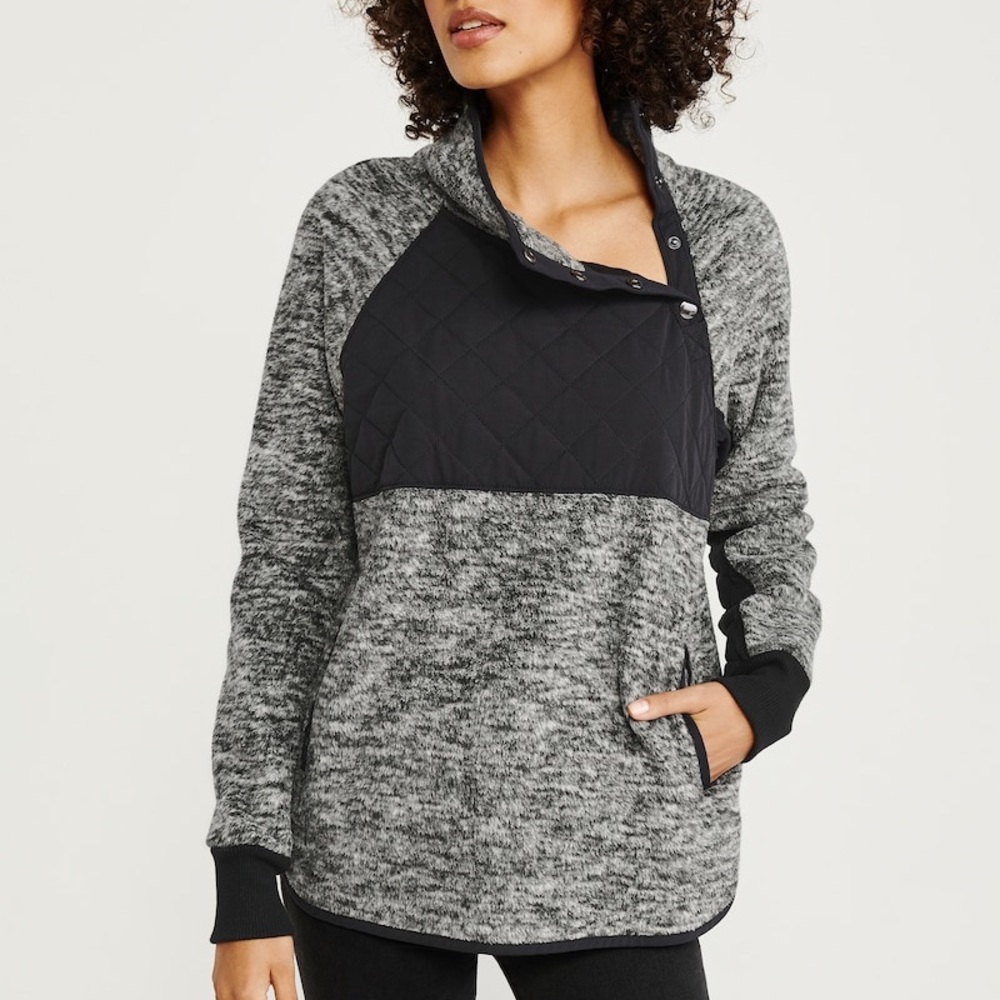 EUC Abercrombie Sweatshirt